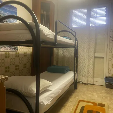 Lovehome מלון אהבה *